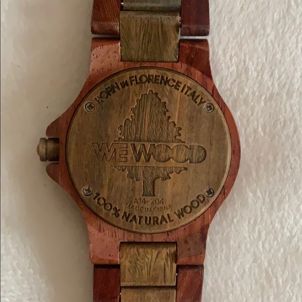 Watch - Picture 2 of 4